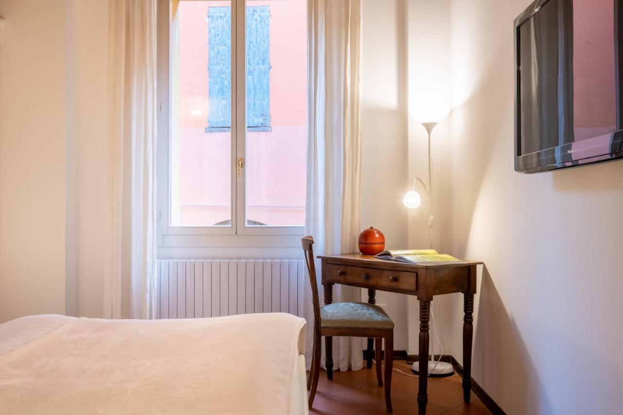 Lo Scrigno Delle 2 Torri! Nel Cuore Del Centro, Vicino A Via Rizzoli Bologna Ngoại thất bức ảnh